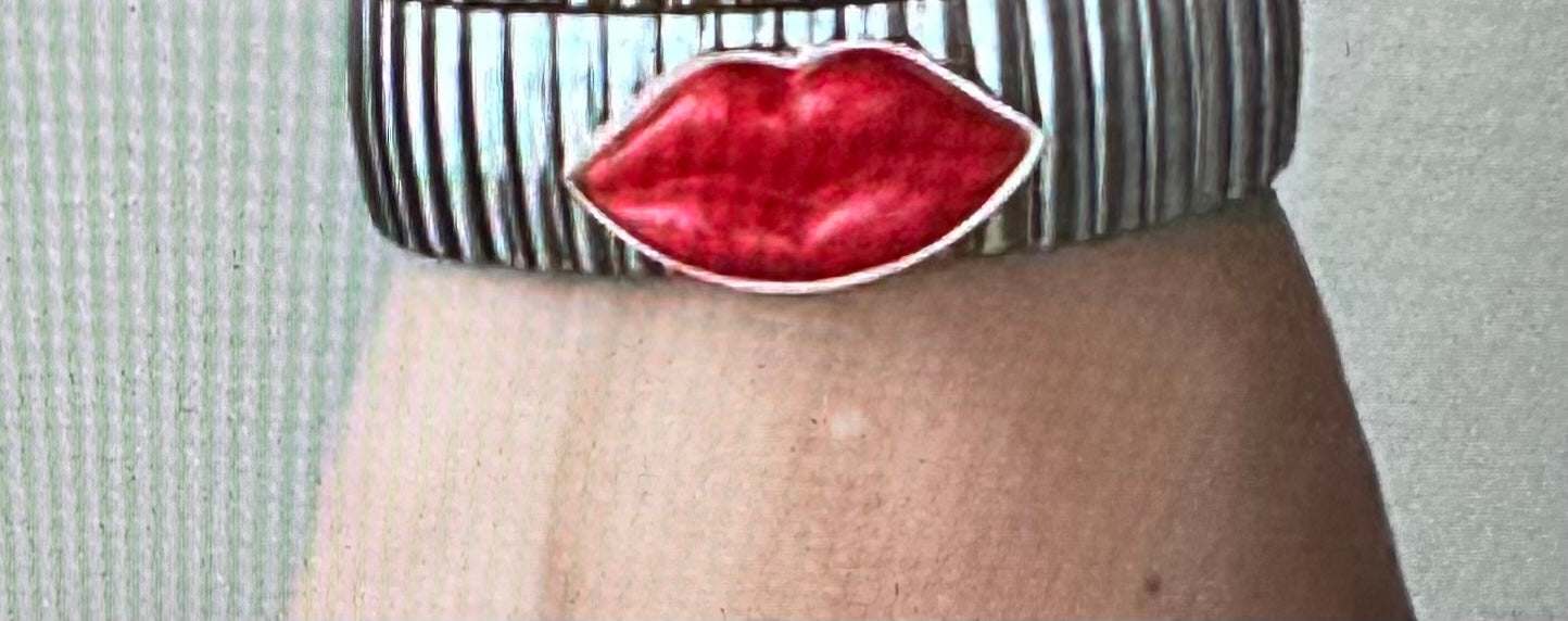 💋 Crimson Crush